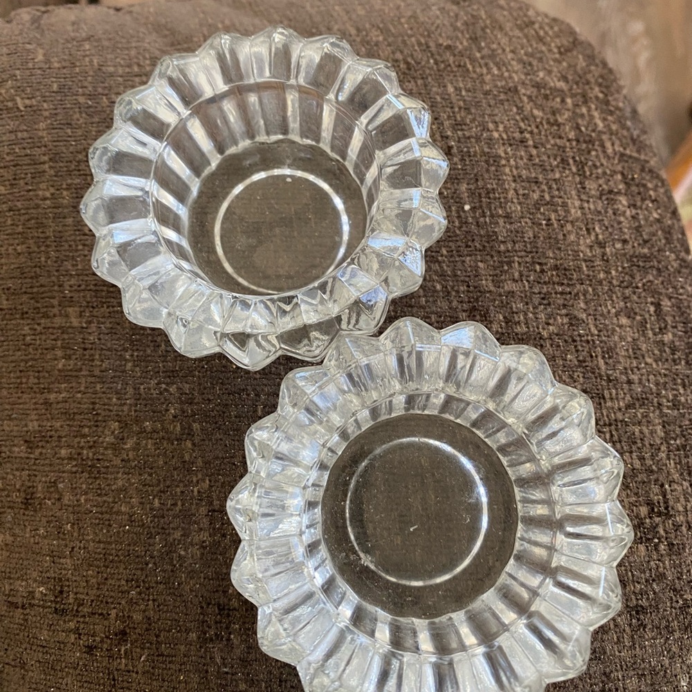 2 crystal votives holds 1.5” candles